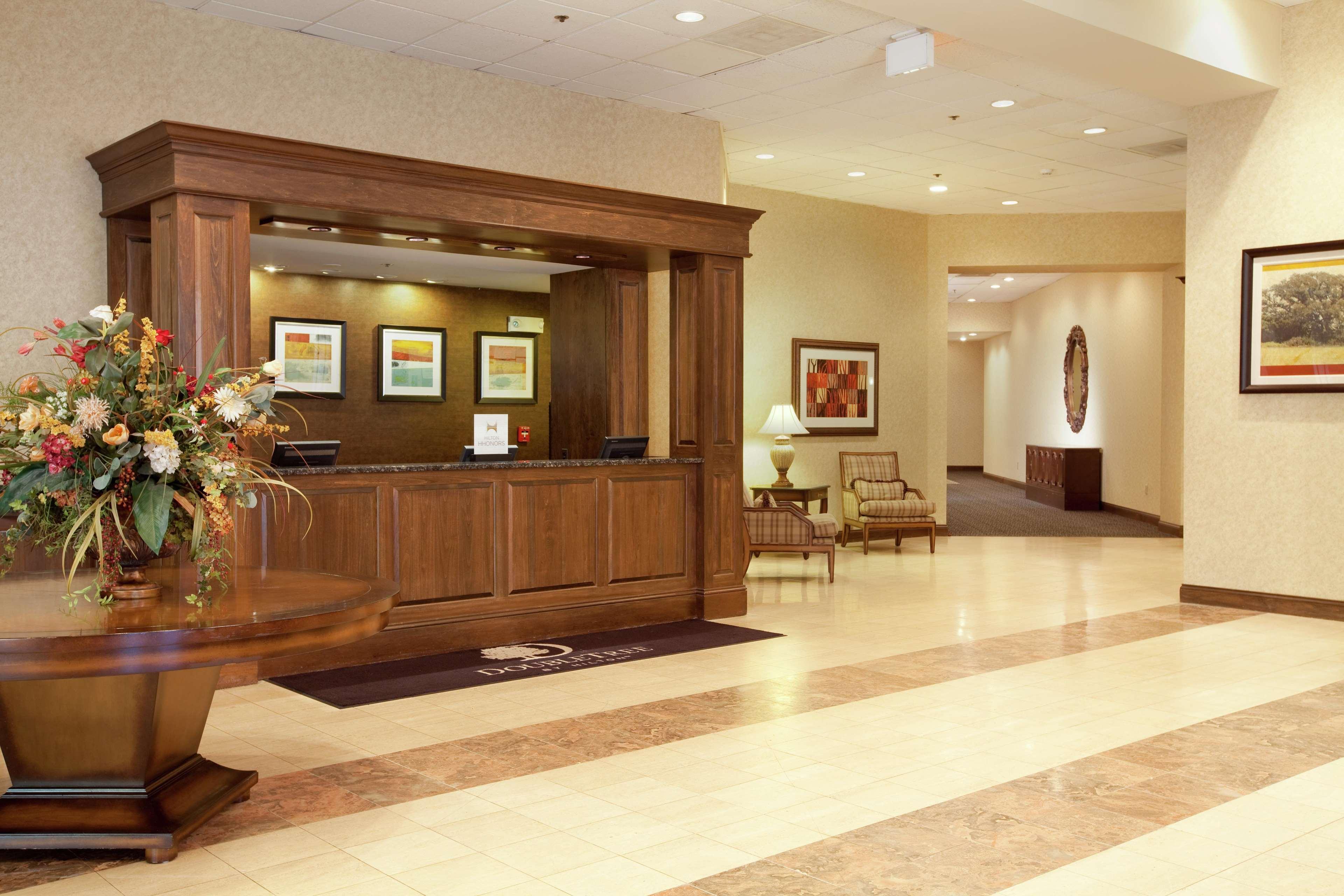 Hotel Doubletree By Hilton Boston-Milford Interno foto