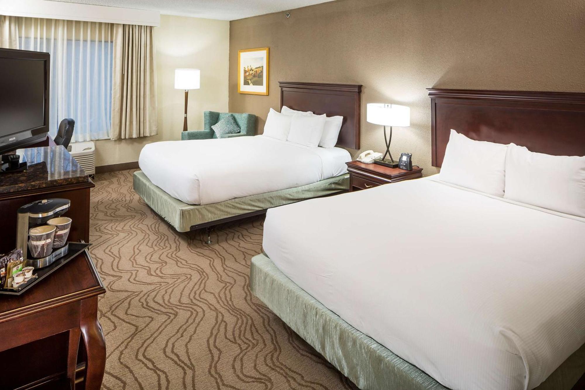 Hotel Doubletree By Hilton Boston-Milford Esterno foto
