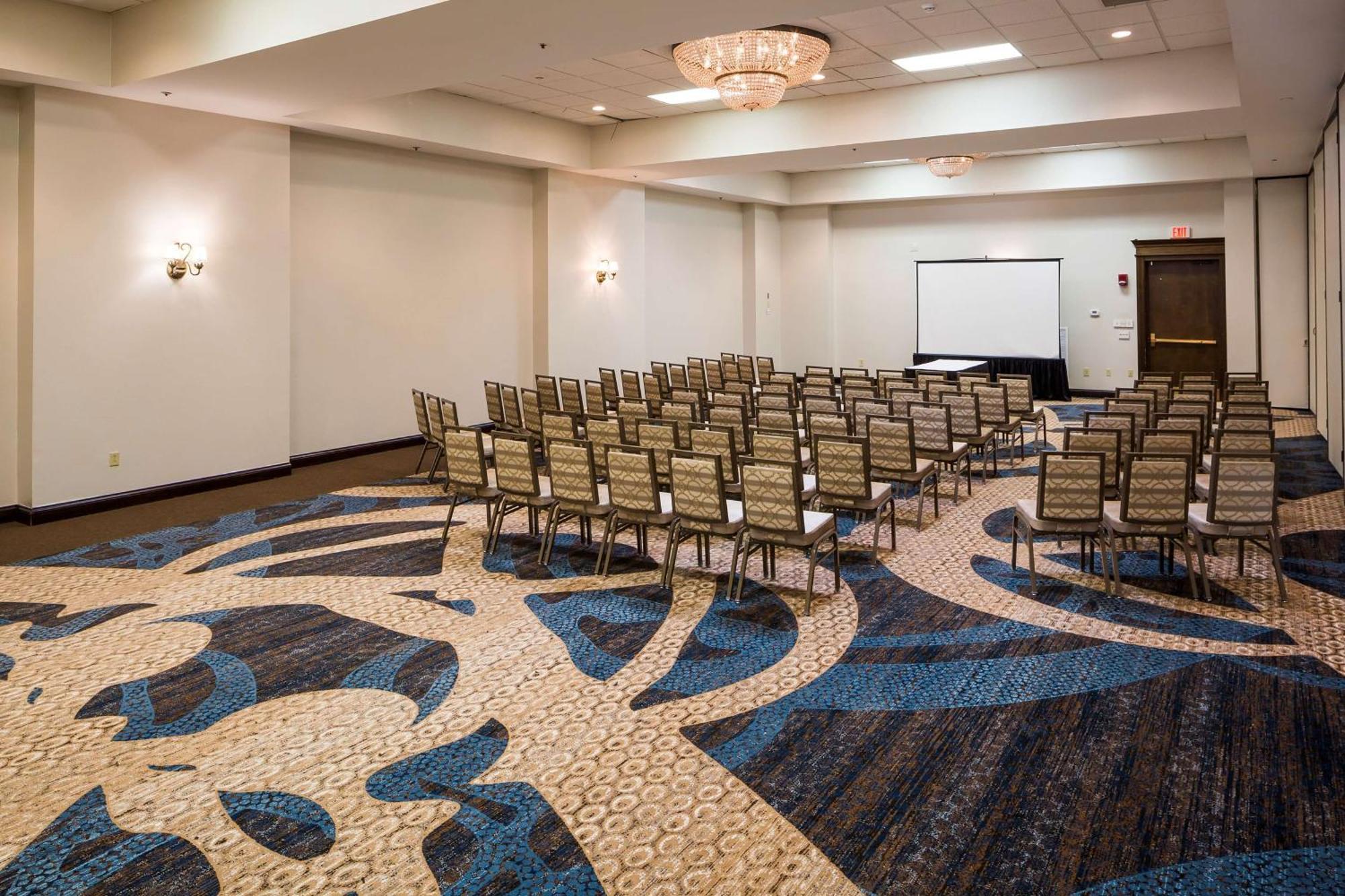 Hotel Doubletree By Hilton Boston-Milford Esterno foto
