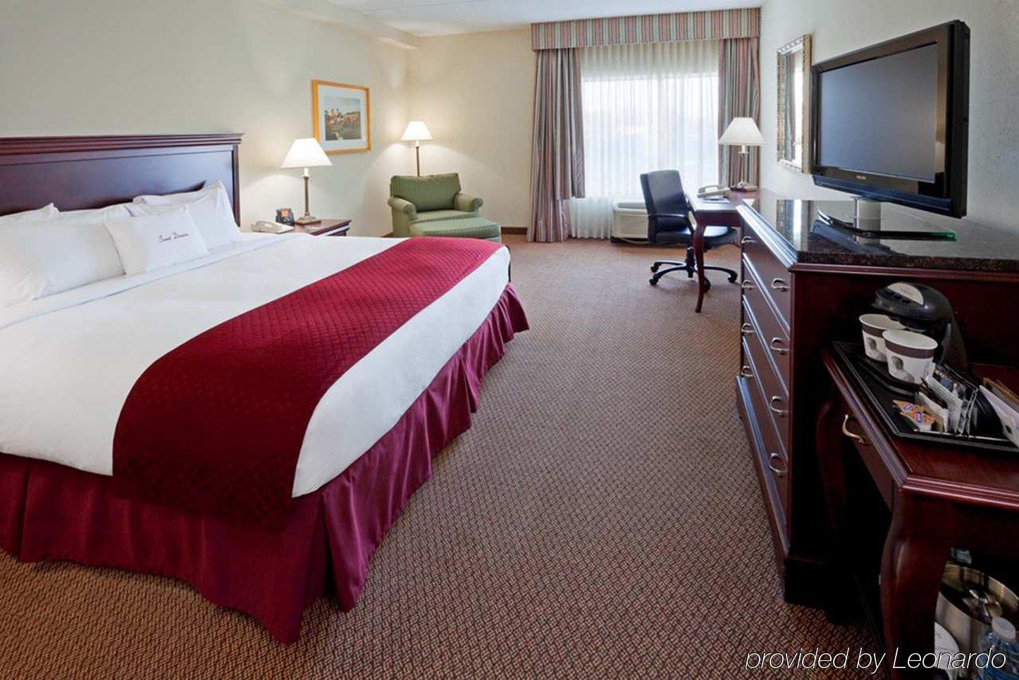 Hotel Doubletree By Hilton Boston-Milford Esterno foto